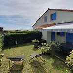 Maisonnette Acces Direct Chemin Cotier, Piscine Et Tennis