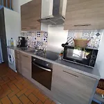 Maisonnette Acces Direct Chemin Cotier, Piscine Et Tennis Holiday home *